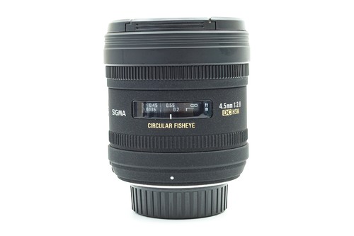 Sigma f2 8 - 4,5, f2.8
